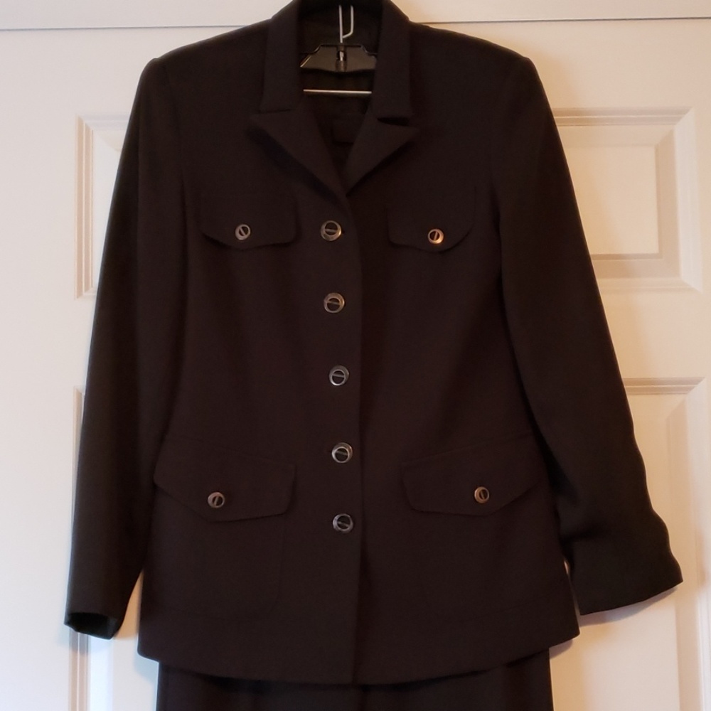 Montage black pantsuit size 10